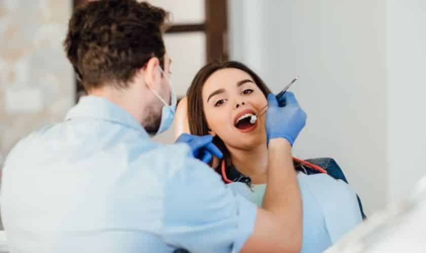 Cosmetic Dentist